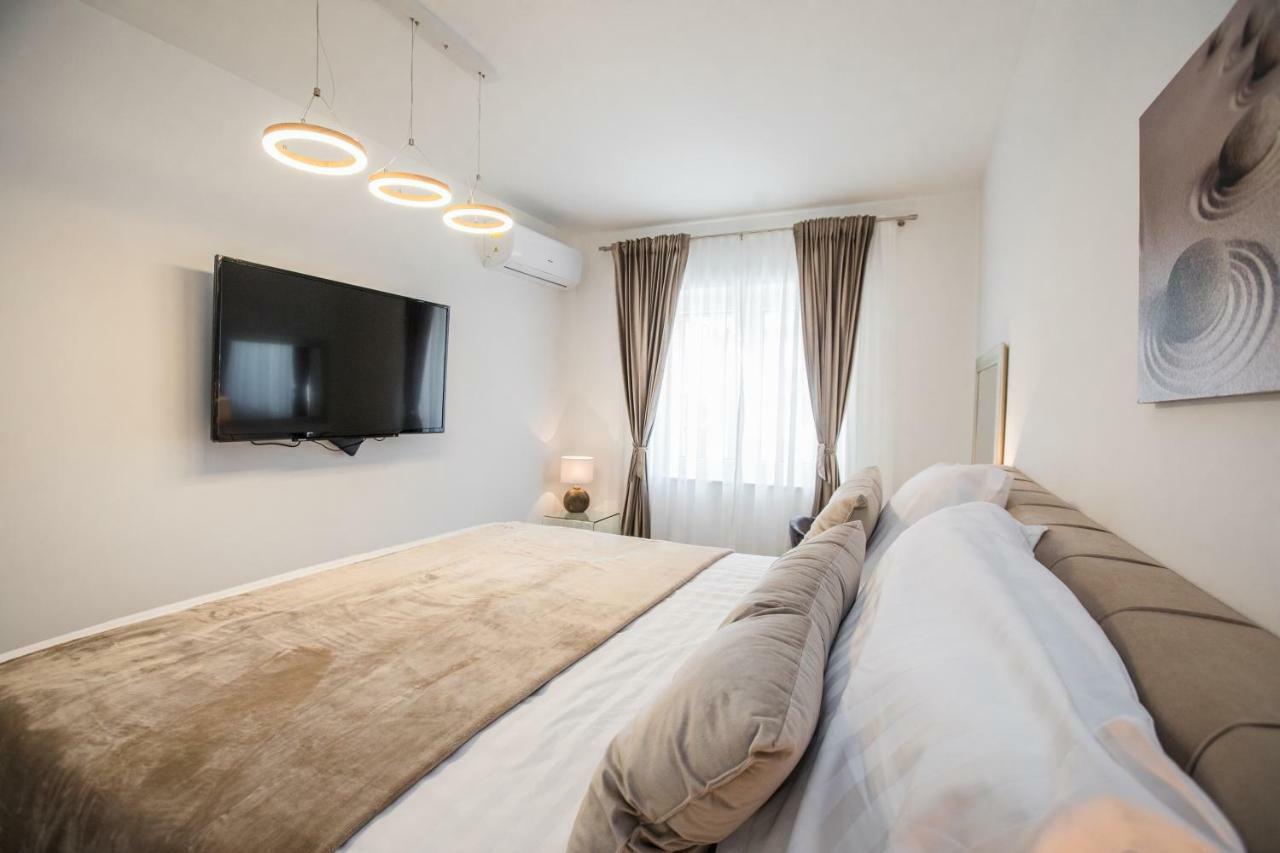 Apartment Dioclessima Split Buitenkant foto